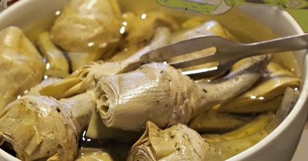 Obniża cholesterol i wspomaga wątrobę. Włosi zajadają bez przerwy