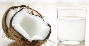 Woda kokosowa – czy warto ją pić?