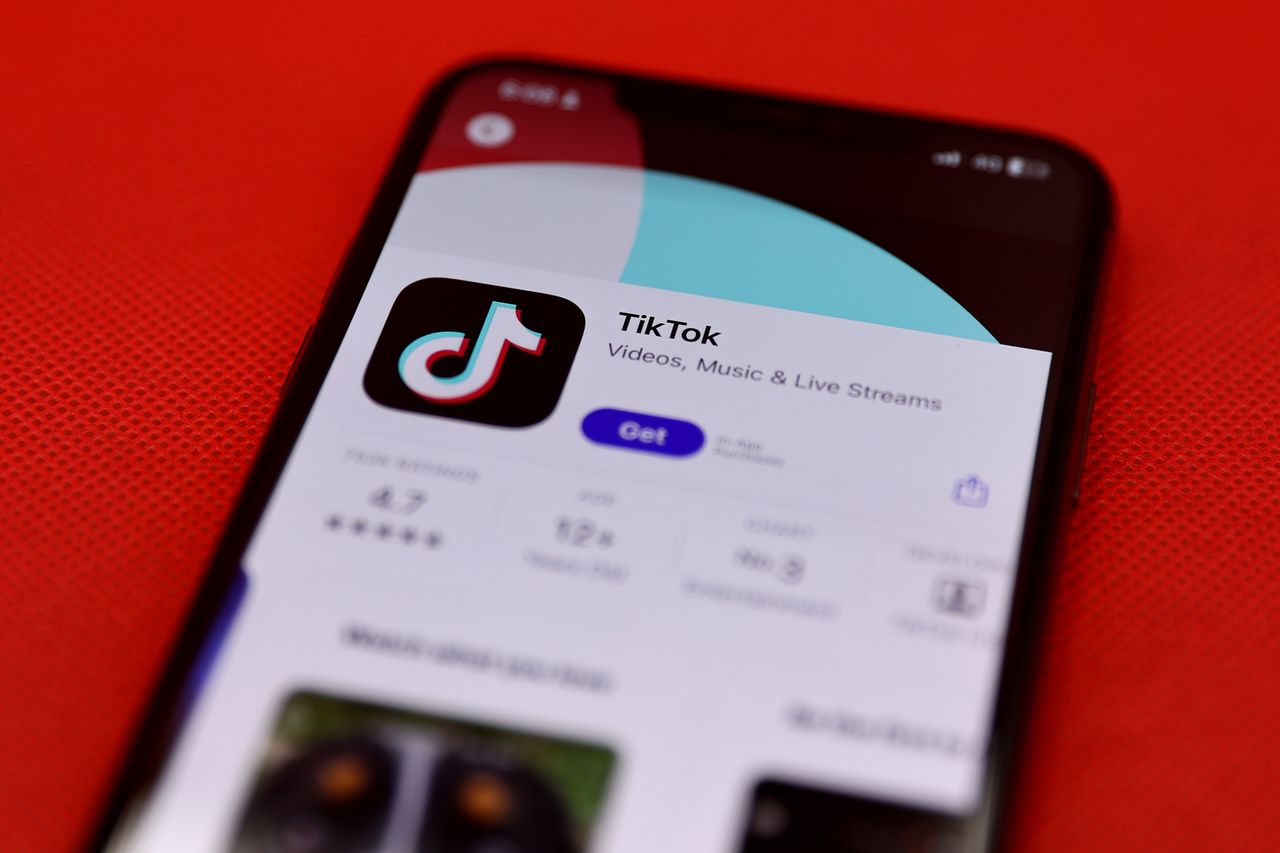 TikTok faces scrutiny over alleged election bias in Romania