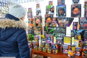 Nawet kilkaset złotych wystrzelone w niebo. Oto ceny fajerwerków