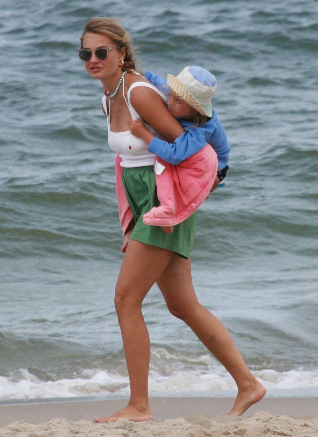 Małgorzata Socha na plaży. Tak wypoczywała z rodziną