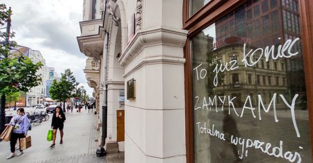 W gospodarce Polski narasta niebezpieczne zjawisko. "Nowa odsłona zombie"