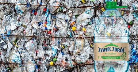 rPET czyli butelka PET od nowa - z wizytą w zakładzie recyclingu
