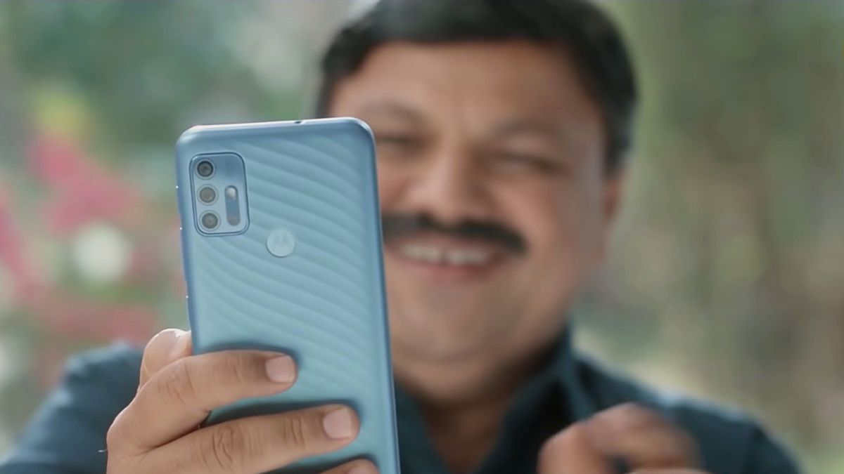 0,7 mm i 20 g robi wielką różnicę. Ciekawy przypadek Motoroli Moto G10 Power 1