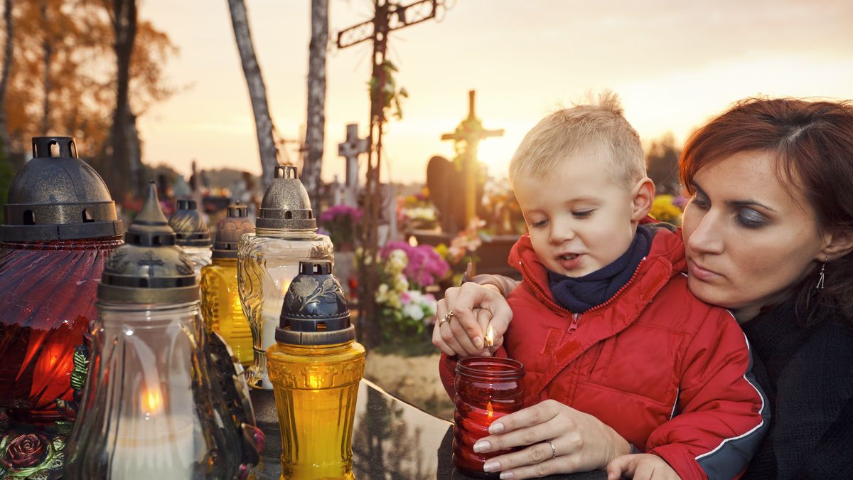 Mother and son at the cemetery
Mother and son at the cemetery on the All Souls' Day
Avalon_Studio
Cemetery, Child, Women, Family, Mother, Son, Sunset, Sun, All Souls, All Souls Day, Jesus Christ, Traditional Culture, Holiday, Lamp, Night, Dusk, Light, Blue, Grave, Candle, Poland, Memorial, Autumn, Nostalgia, Memories, All Souls' Day, Tree, One Person, Human Hand, light candle, Match, Cross, Religion, Horizontal