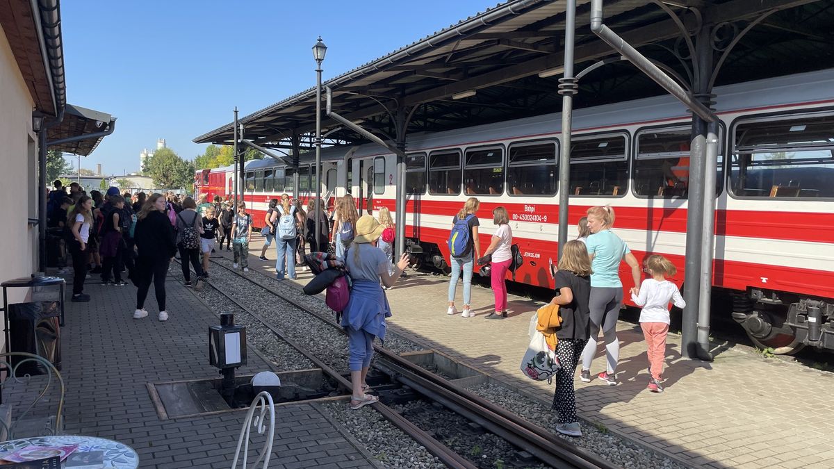 Kolejka Wąskotorowa to wielka atrakcja w Świętokrzyskiem.