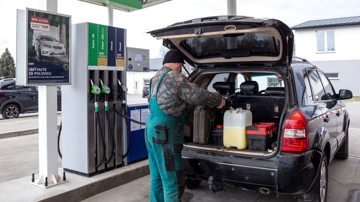 Słowacja jeszcze mocniej podnosi ceny diesla dla cudzoziemców. Jest decyzja