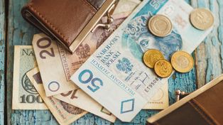 Ponad 13 tysięcy osób na Podkarpaciu otrzymało renty wdowie. ZUS rozpoczął wypłaty świadczeń
