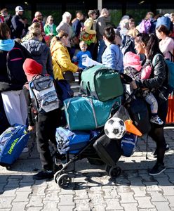 Nowy sondaż. Zmieniają się nastroje wśród Polaków