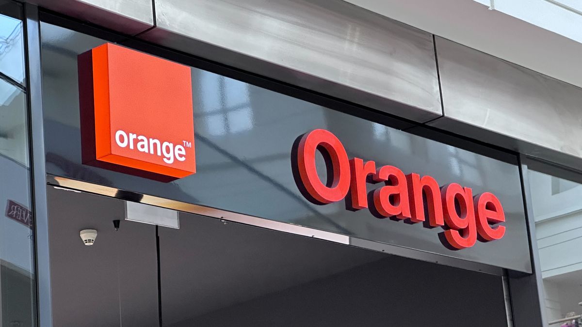 Logo salonu Orange