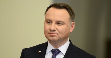 Andrzej Duda broni swojej wypowiedzi nt. LGBT. Nowy wpis prezydenta