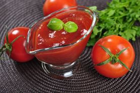 Keczup z pomidorów, dyni, cukinii – właściwości i przygotowanie