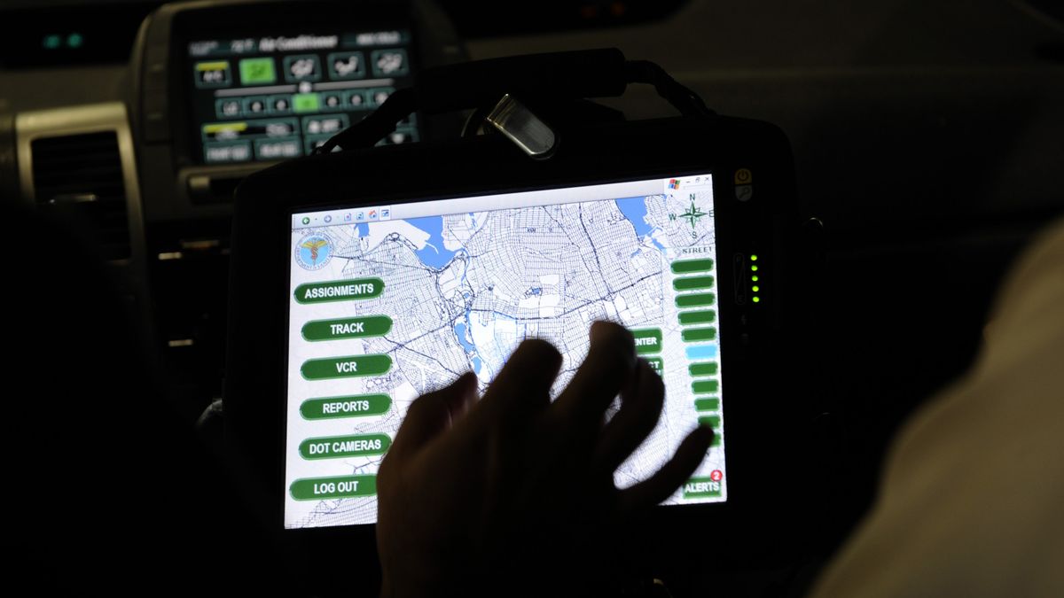 Tablet jako nawigacja samochodowa. Czy warto kupić? 1