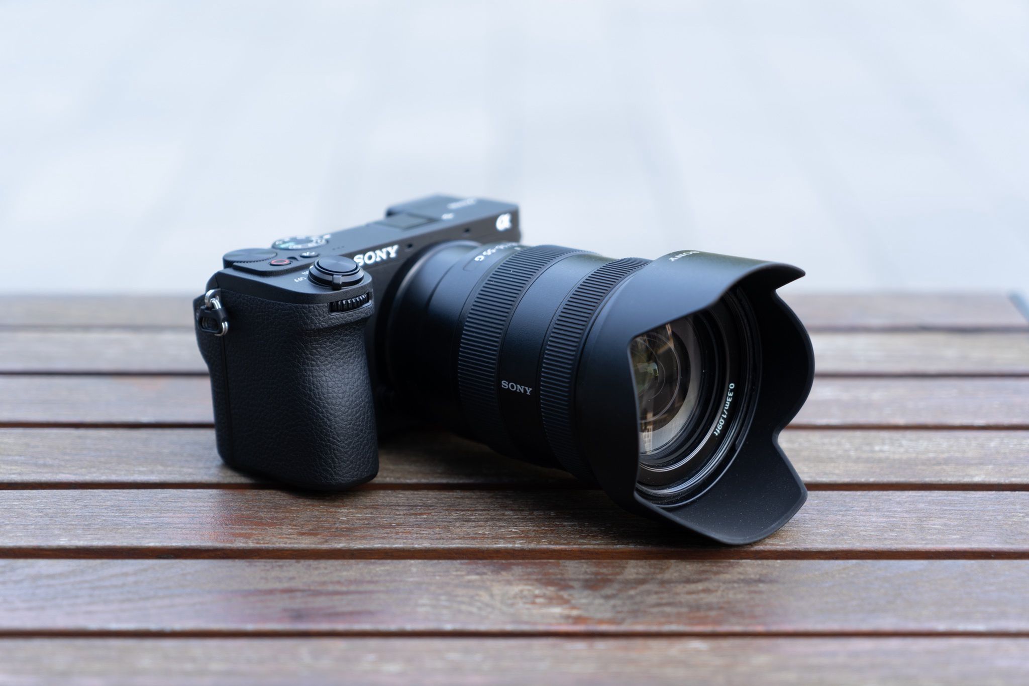 Sony A6700