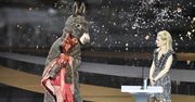 Skandal na gali Cezarów. Aktorka rozebrała się na scenie