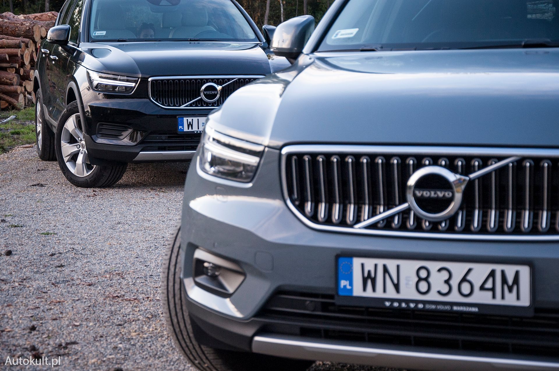 Volvo XC40 T3 (2020) vs Volvo XC40 T5 Recharge (2020) (fot. Mateusz Żuchowski)