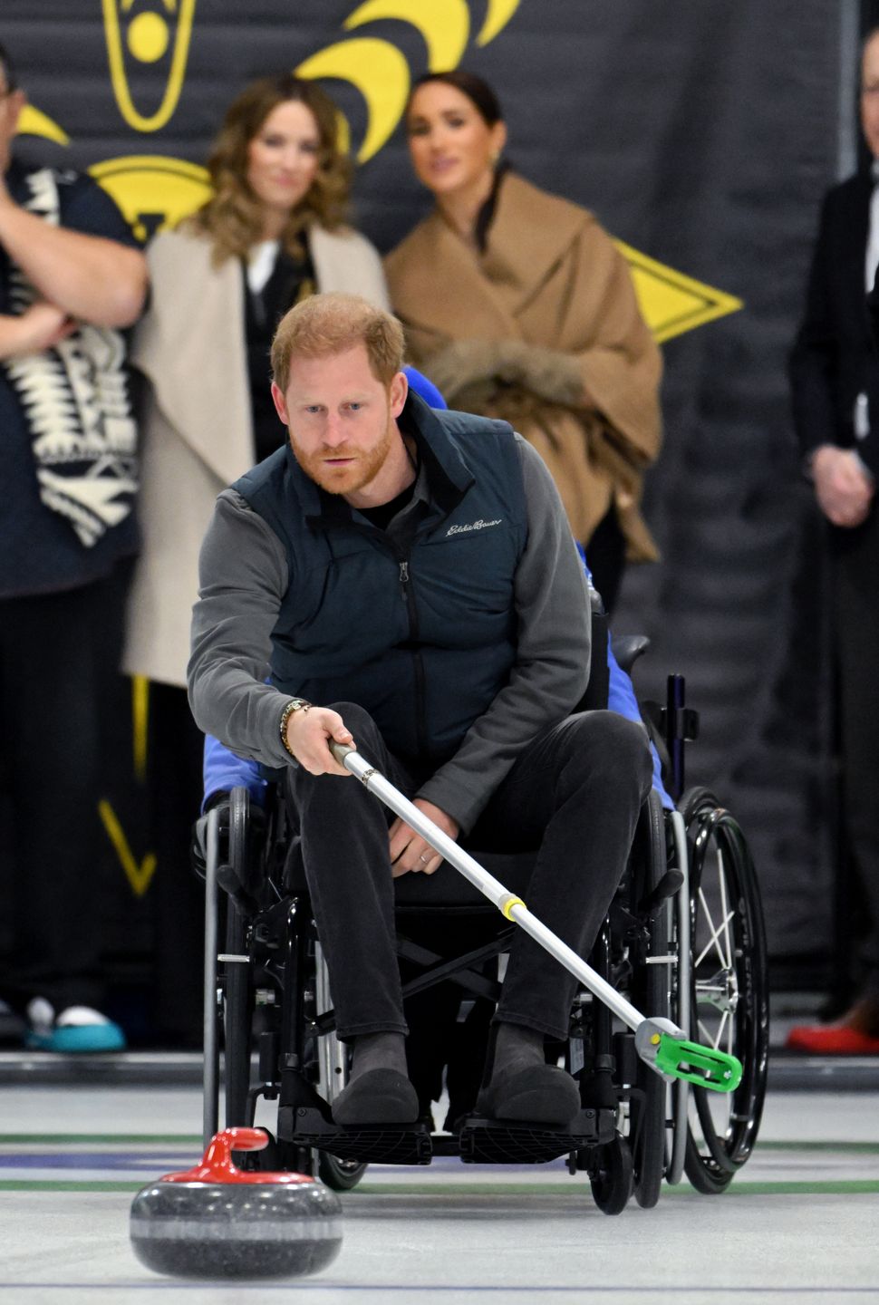 Meghan Markle i książę Harry na pokazie curlingu na wózkach inwalidzkich
