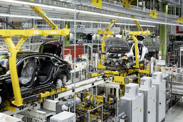Mercedes może zamknąć dwa zakłady w Niemczech. Chodzi o koszty produkcji