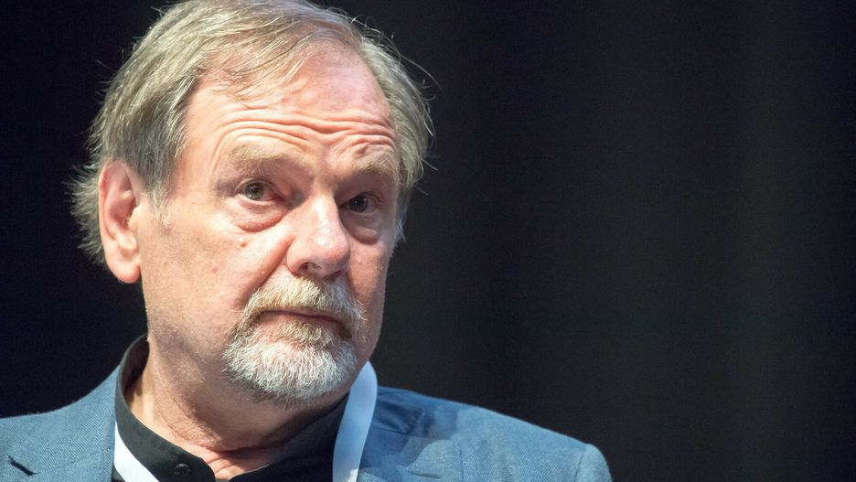 Chris Niedenthal zaktualizował swoją autobiografię "Zawód: fotograf".