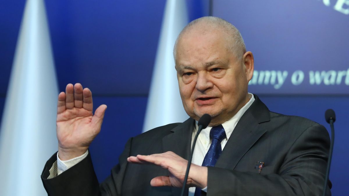 Adam Glapi�ski
Warszawa, 08.09.2022. Prezes Narodowego Banku Polskiego Adam Glapi�ski podczas konferencji prasowej w siedzibie NBP w Warszawie, 8 bm. Konferencja dot. oceny bie��cej sytuacji ekonomicznej w Polsce. (rg/ibor) PAP/Rafa� Guz
Rafa� Guz
dla medi�w, ekonomia, finanse, gospodarka, konferencja, NBP, prasowa, rada polityki pieni�nej, podwy�ka st�p procentowych, polityka pieni�na