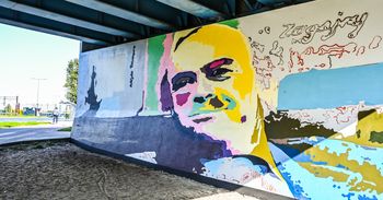 Bydgoszcz: Pod jednym z wiaduktów powstaje nowy mural