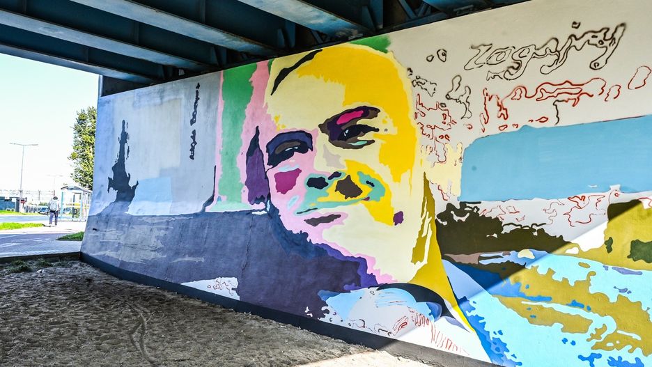 Mural ma być ukończony jeszcze w październiku.