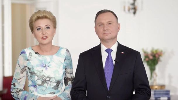 Koronawirus w Polsce. Nagranie pary prezydenckiej