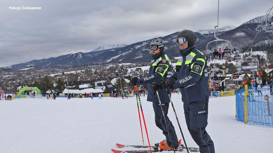 Ferie zimowe 2021. Policja podsumowała weekend narciarski