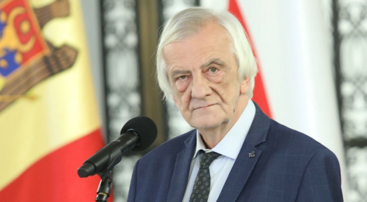 Ryszard Terlecki wytycza kierunek parlamentarzystom PiS, ale nie senatorowi Jackowskiemu.