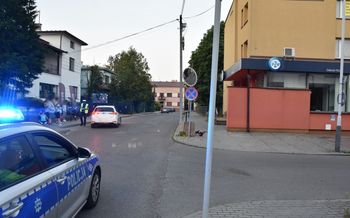 Jarosław: 11-latek na hulajnodze elektrycznej potrącony przez samochód. Policja apeluje do rodziców o rozwagę