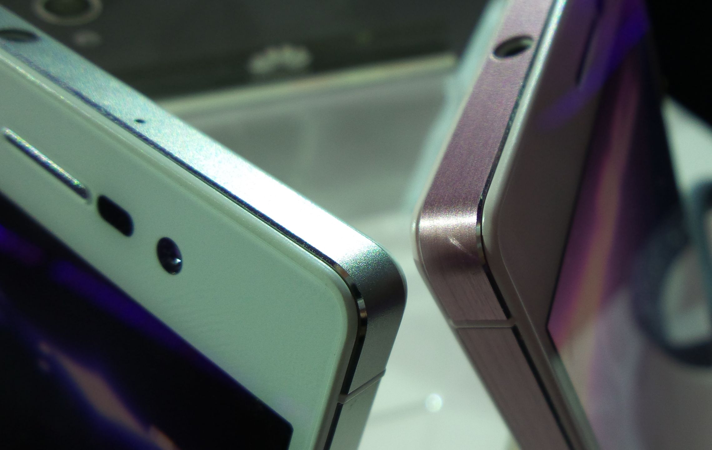 Huawei Ascend P7 - świetnie wykonany, nieźle wyposażony i rozsądnie wyceniony [pierwsze wrażenia] 7