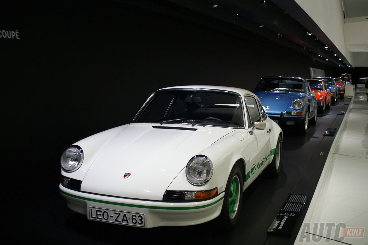 Porsche 911 Carrera RS 2.7