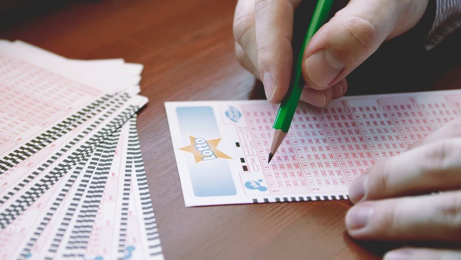 Dwie osoby wygrały miliony w Lotto