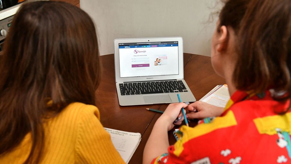 Klasę szkolną w czasie kwarantanny zastąpił własny pokój