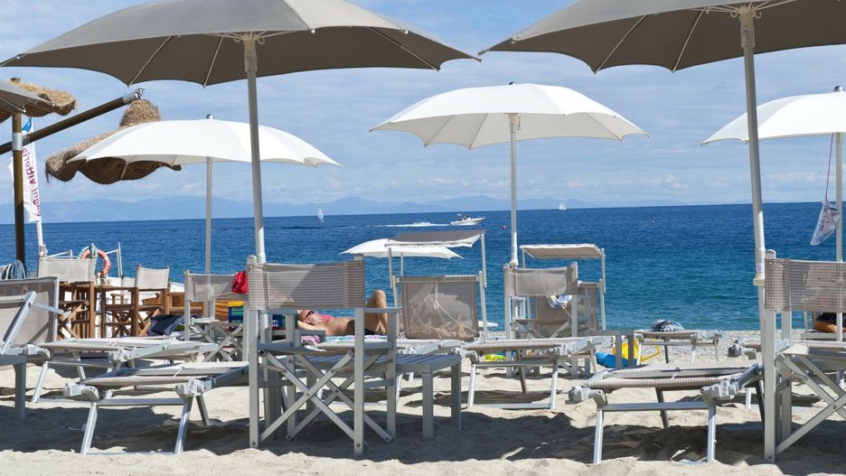 UIG CuboImages
Beach with umbrellas in Noli, Savona, Liguria, Italy
Paolo Picciotto