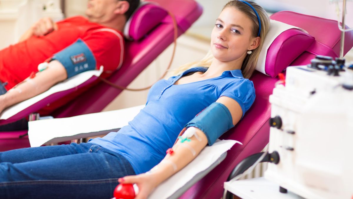 Wokół tematu narosło sporo mitów. Nieprawdą jest na przykład, że oddawanie krwi uzależnia i szkodzi zdrowiu.