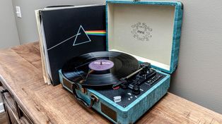 Przedmioty retro są teraz w cenie. Takich "rzeczy z duszą" poszukują kolekcjonerzy