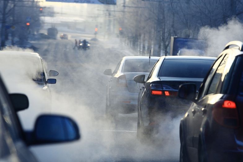 Więcej elektrycznych pojazdów to mniej smogu