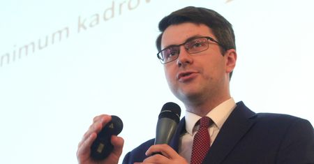 Pandemia przesunęła datę prezentacji Nowego Ładu. Müller o nowym terminie