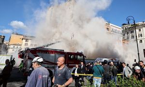 Rzym. Nie żyje robotnik wydobyty spod gruzów wieży Torre dei Conti