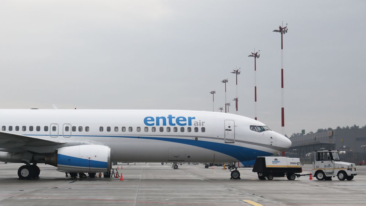 UOKiK wydaje decyzję ws. Enter Air. Miliony dla pasażerów
