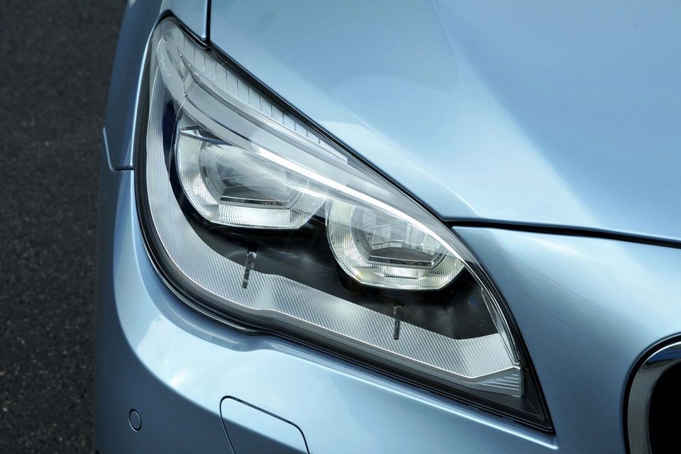 BMW serii 7 na rok 2013 - megagaleria niemieckiego okrętu flagowego 138