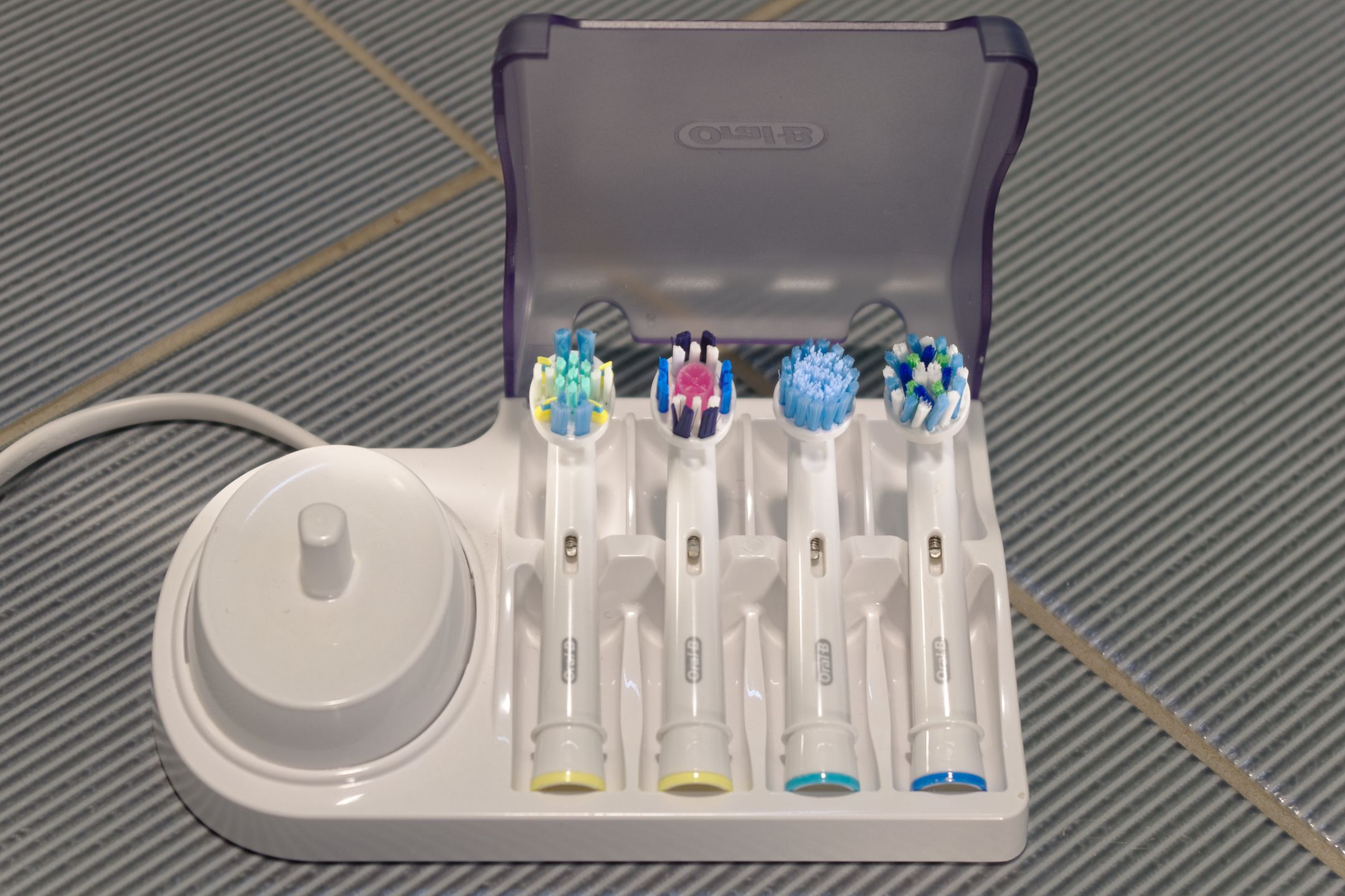 Oral-B Genius 9000 – świetna szczoteczka, która nauczy cię myć zęby 6