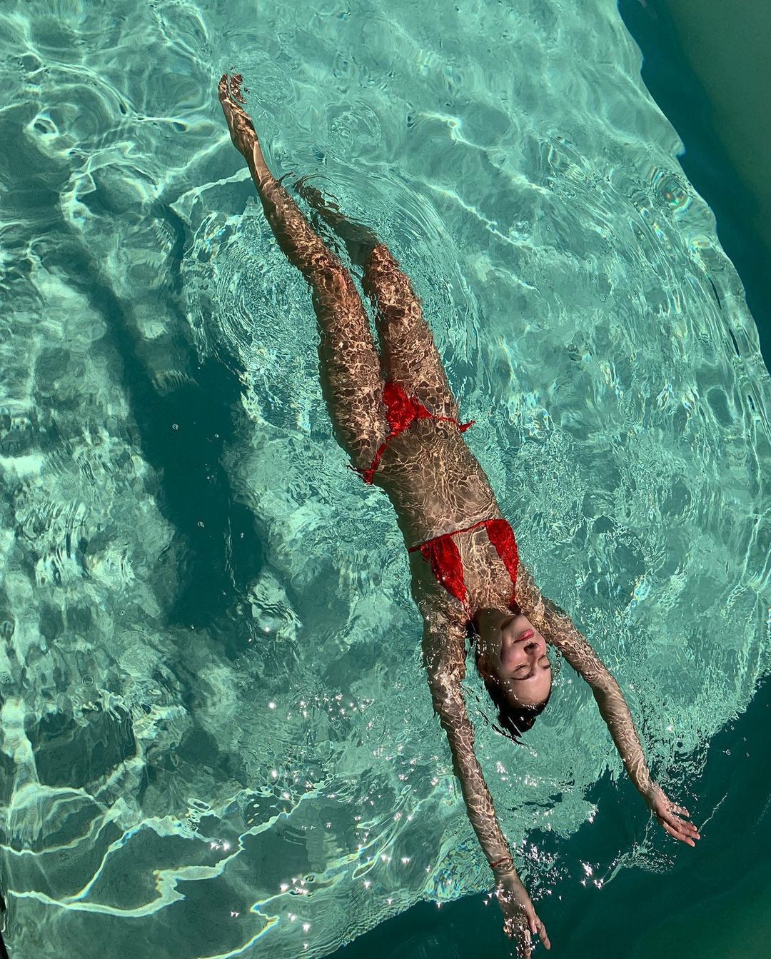 Marcelina Ziętek w basenie