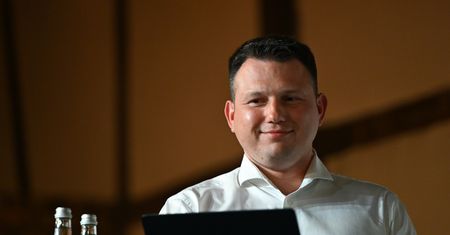 Chcą zakazu alkoholu w Sejmie. Mentzen: lepiej się rozmawia