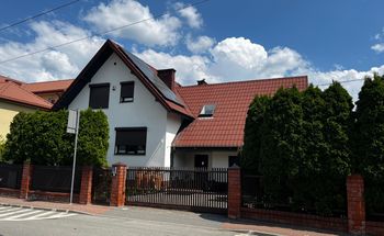 Są wyniki sekcji zwłok 2-latka. Opiekunki czekają na ruch prokuratora