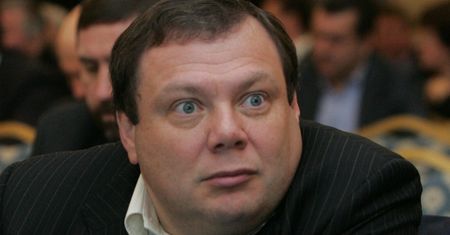 Rosyjski oligarcha ubolewa nad sankcjami: "NIE MAM JAK ZAPŁACIĆ SPRZĄTACZCE"