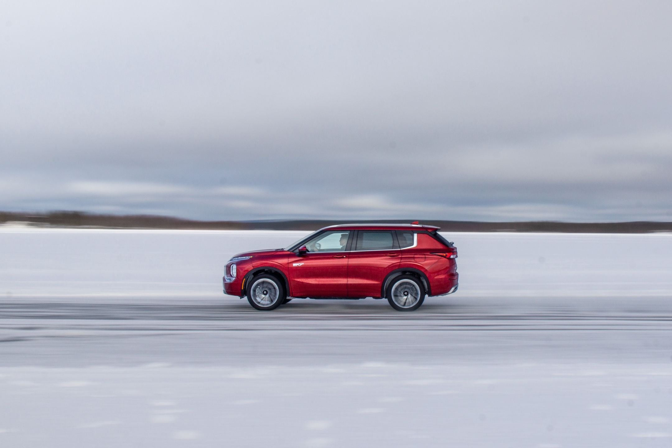 Nowy Mitsubishi Outlander 2024