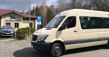 Nowe kursy autobusowe w Powiecie Ostrowieckim. Mieszkańcy i turyści zyskali lepsze połączenia