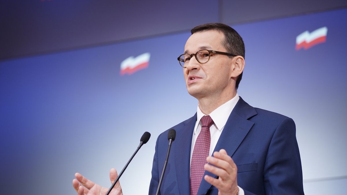 Warszawa, 27.05.2020. Konferencja prasowa Premiera Mateusza Morawieckiego, ministra Piotra Glinskiego oraz ministra zdrowia Lukasza Szumowskiego ws. zniesienia kolejnych obostrzen zwiazanych z epidemia koronawirusa; n/z Mateusz Morawiecki, SnÃ­mek: 522872048, Licence: Rights-managed, Restrikce: , Model Release: no, Credit: Mateusz Wlodarczyk / Forum